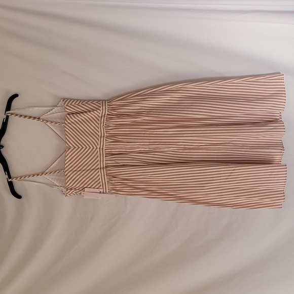 𝅺Avec les Filles staples dress - Picture 10 of 13